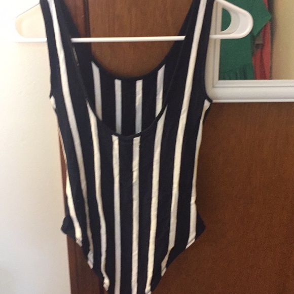 Madewell striped bodysuit - Picture 2 of 3
